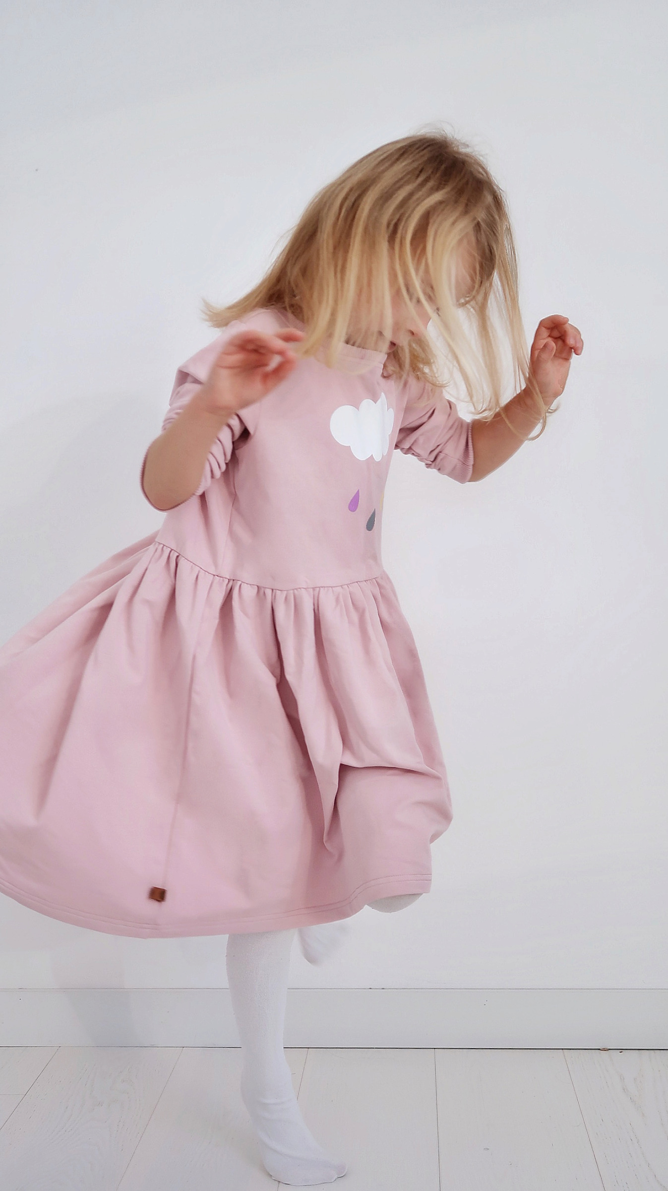 Sukienka Nube - Puder