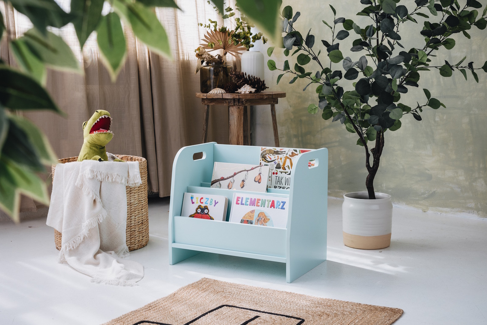 Niska Biblioteczka Montessori