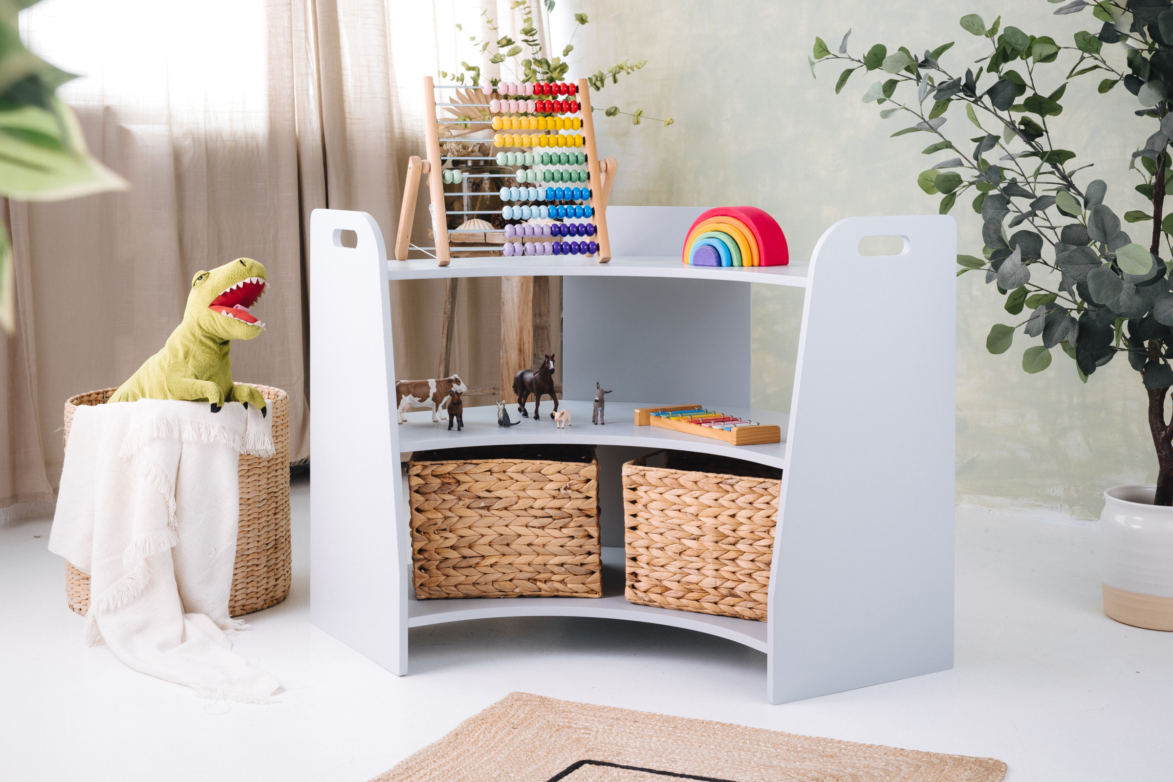 Narożna półka na zabawki Montessori